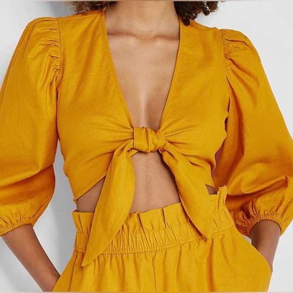 EXPRESS Linen Shorts Matching Set - Picture 2 of 7